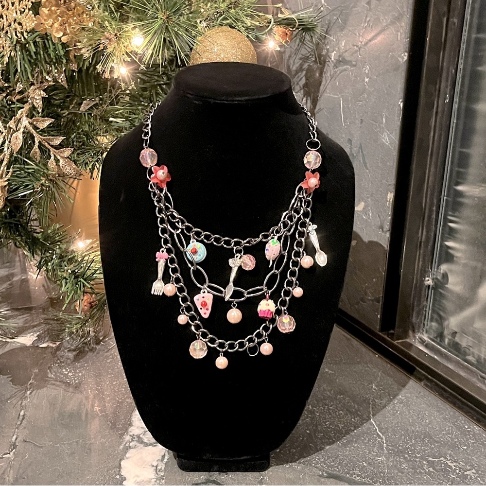 Marie Antoinette Necklace